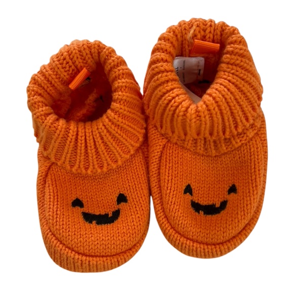 Carter's Other - Orange Jack-o-lantern Pumkin Children's 0-3M Slippers